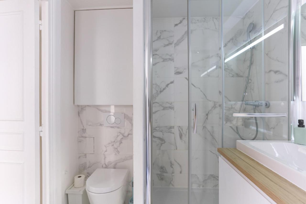 Eiffel Tower Royal * Parigi